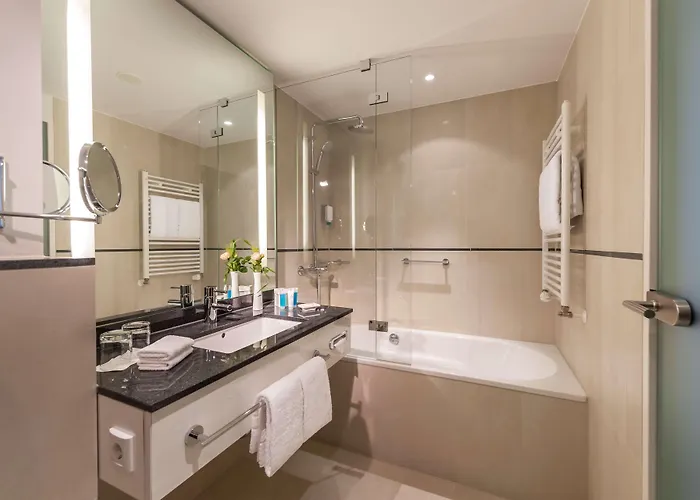 Dorint Hamburg-eppendorf 4*
